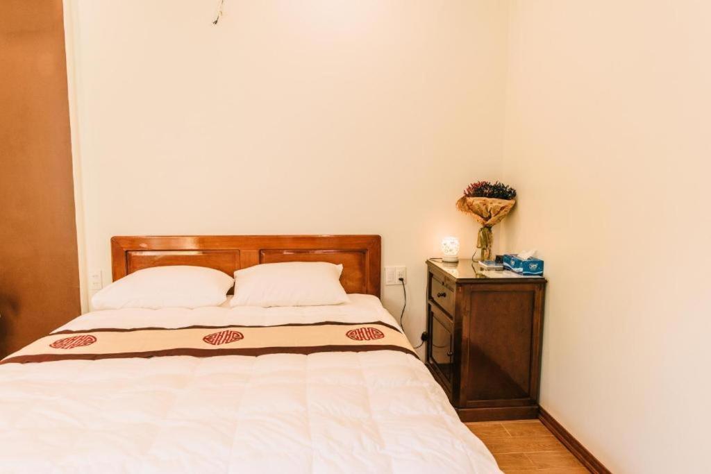 Chi Homestay #4 Hué Eksteriør billede