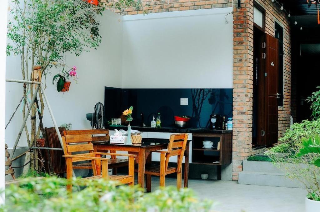 Chi Homestay #4 Hué Eksteriør billede
